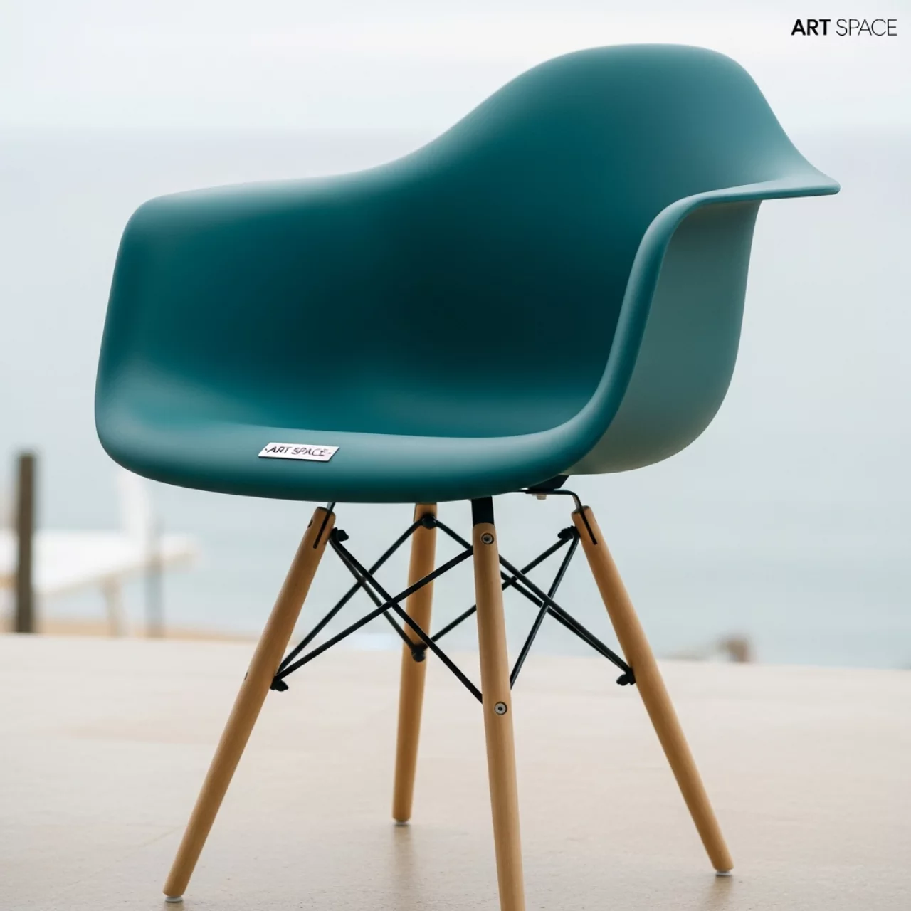 Аренда Стул темно бирюзовый Eames DSW на пляжных клубах Хосты — ART SPACE