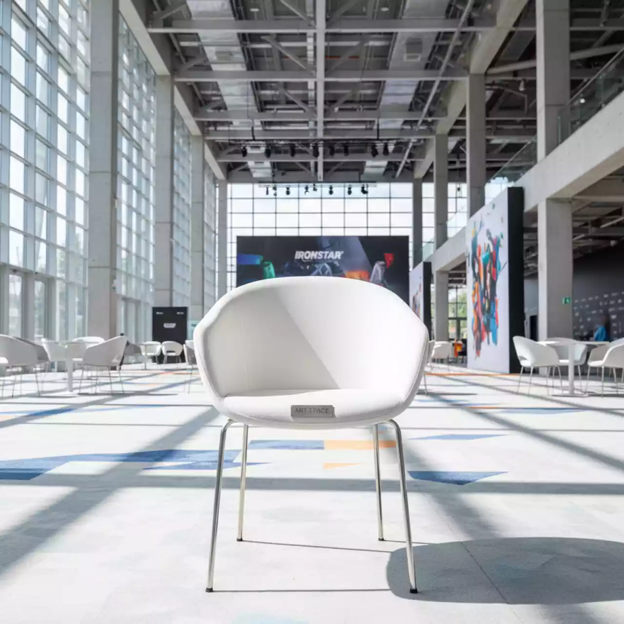 Аренда Стул Topas велюр Velutto органика белая в ОКЦ «Галактика» — ART SPACE