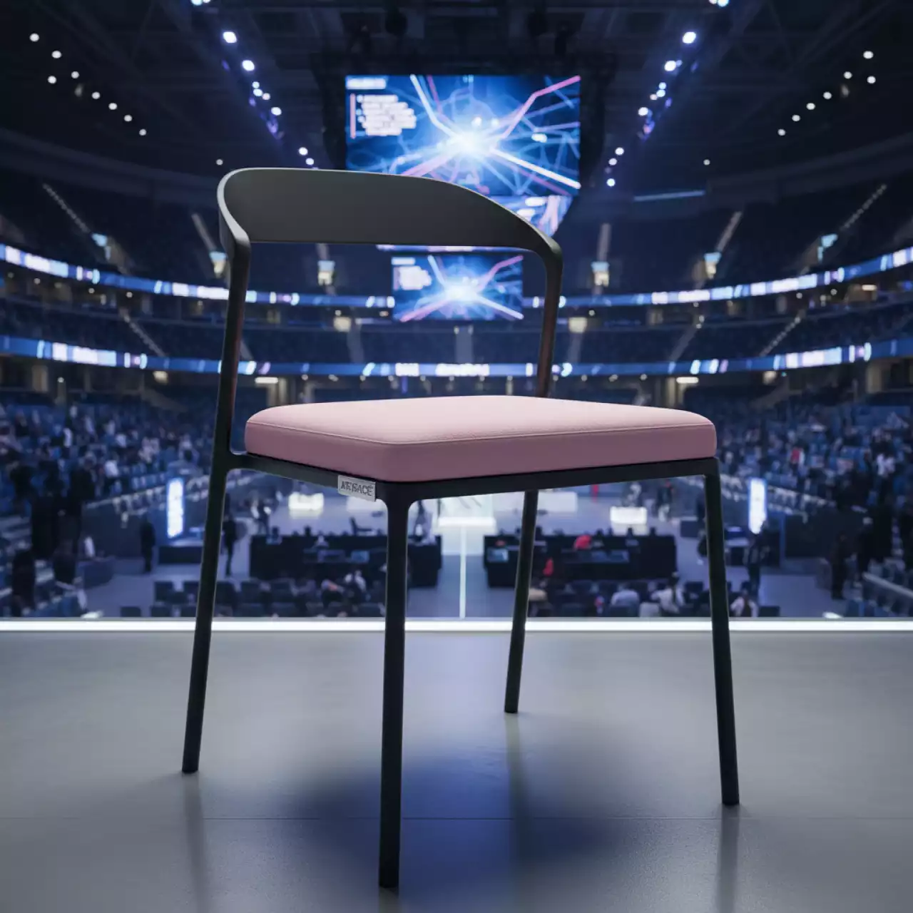 Аренда Стул УНИСОН черный с пудровой габардиновой подушкой в Сириус Арене — ART SPACE