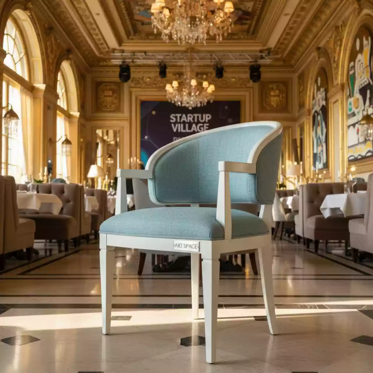 Аренда Стул Ува L голубой белый в ресторане «Brunello» — ART SPACE