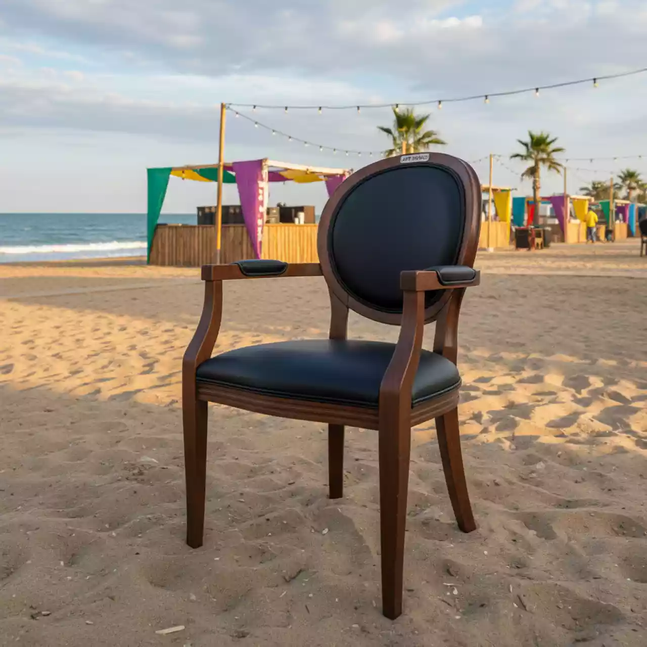 Аренда Стул Вольтер с подлокотниками венге экокожа на пляже «Мандарин» — ART SPACE