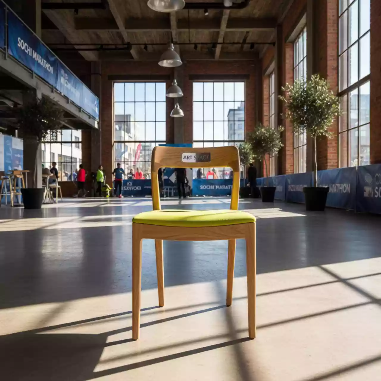 Аренда Стул Wood Lime в Omega Sirius — ART SPACE