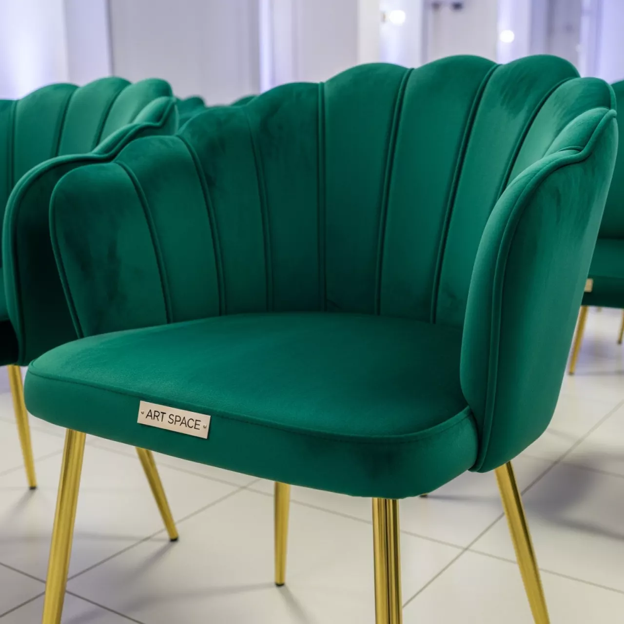 Аренда Стулья АРТ СПЕЙС зеленые в Delta Sirius — ART SPACE