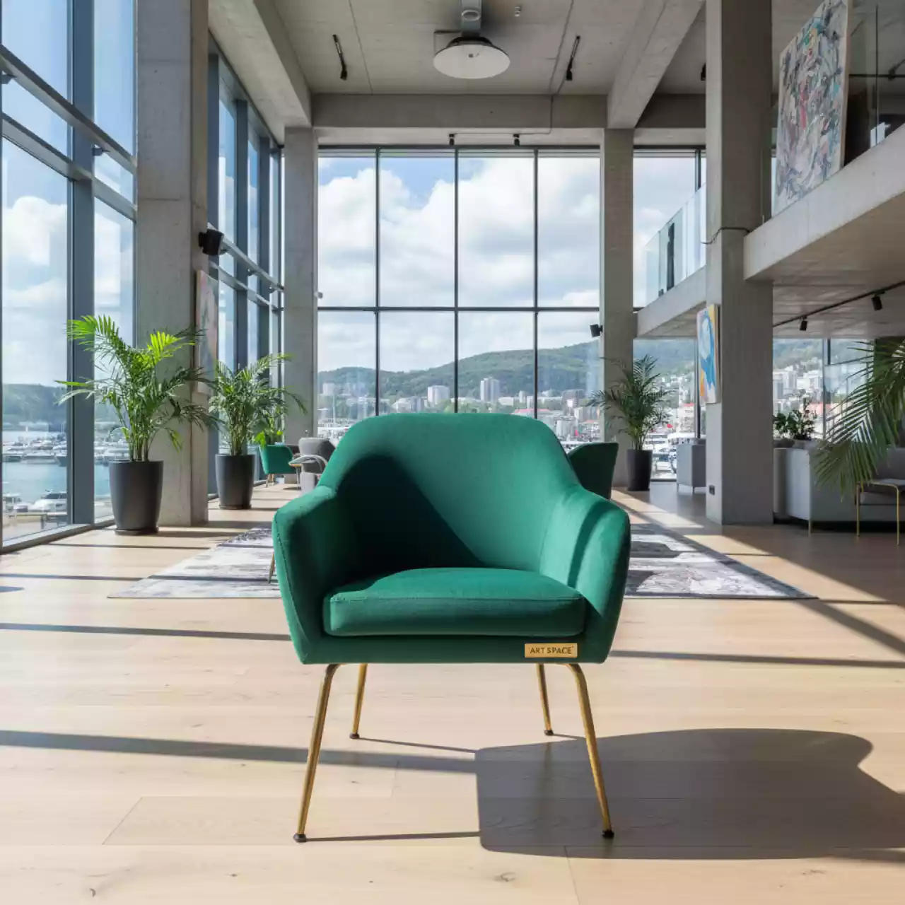 Аренда Стулья Royal Family NICO зеленый на территории Морпорта Сочи — ART SPACE