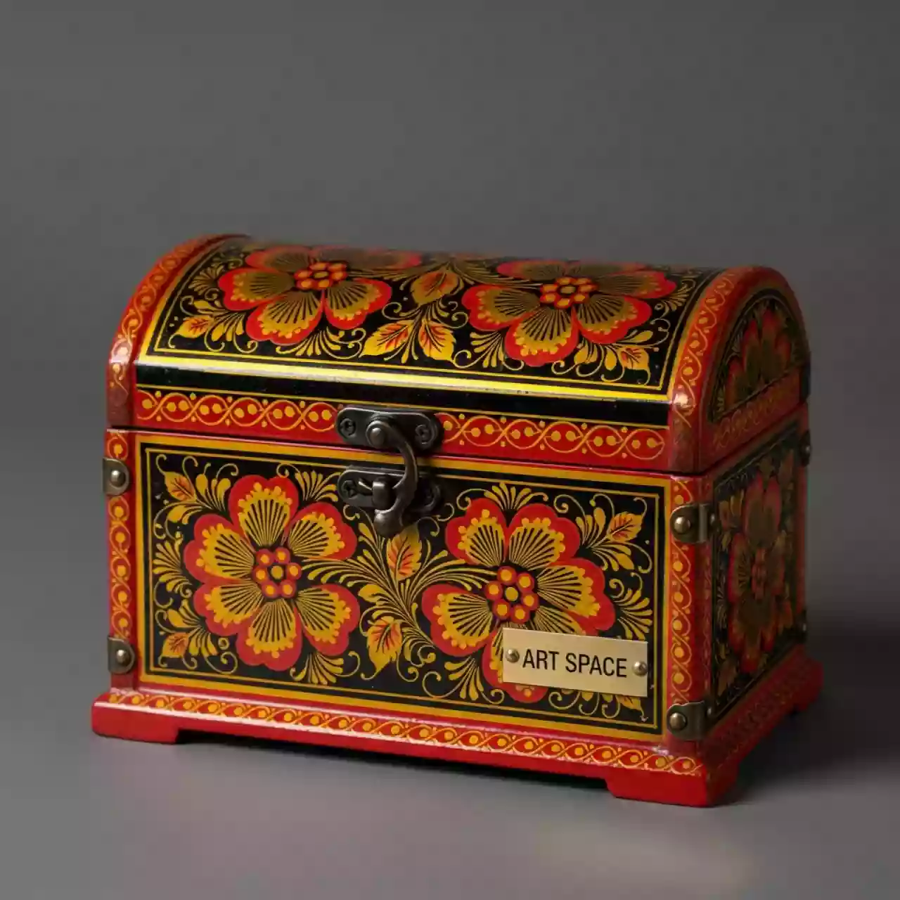 Аренда Сундук малый Хохлома в Зимнем театре — ART SPACE