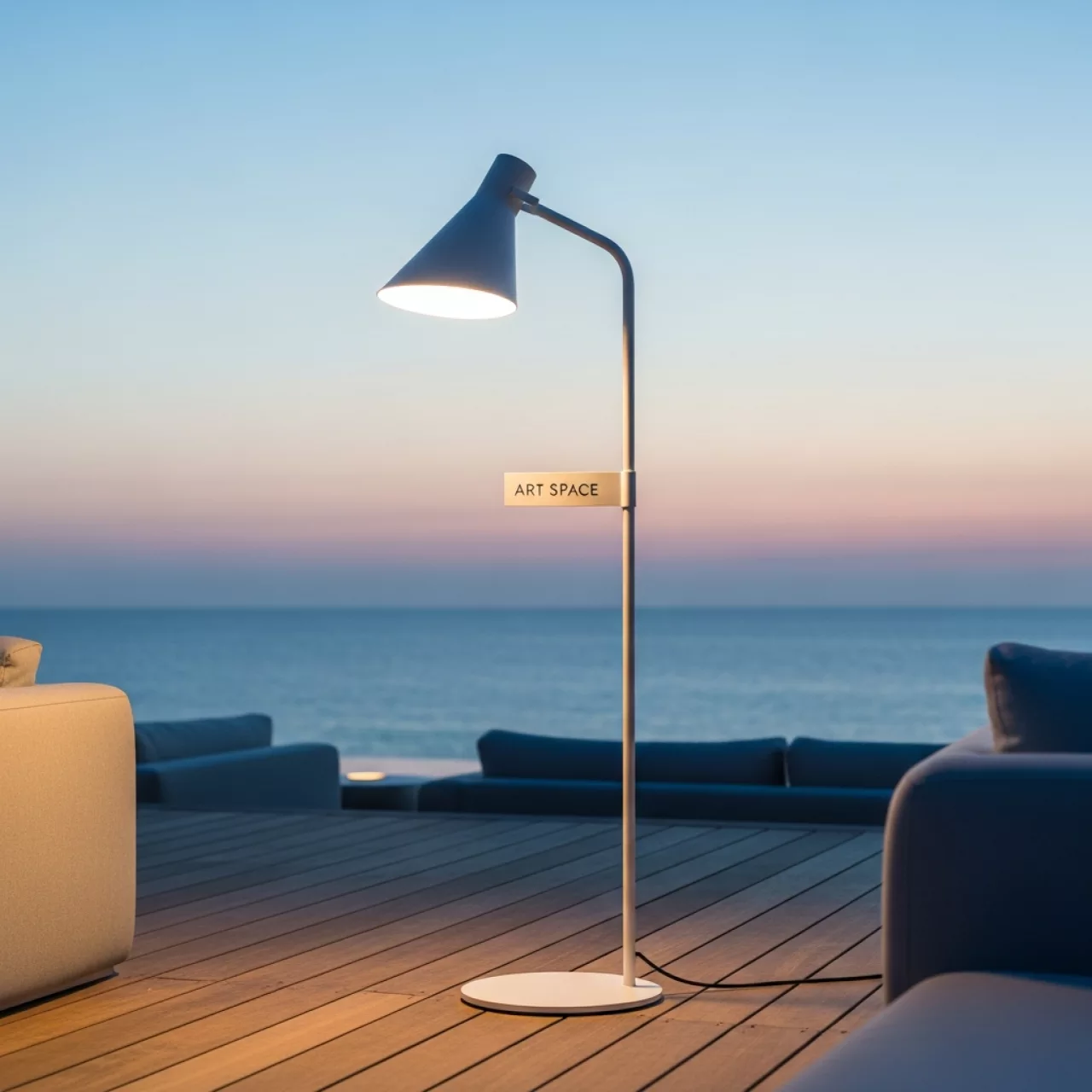 Аренда Светильник торшер напольный белый 06 362 на пляже «Мандарин» — ART SPACE