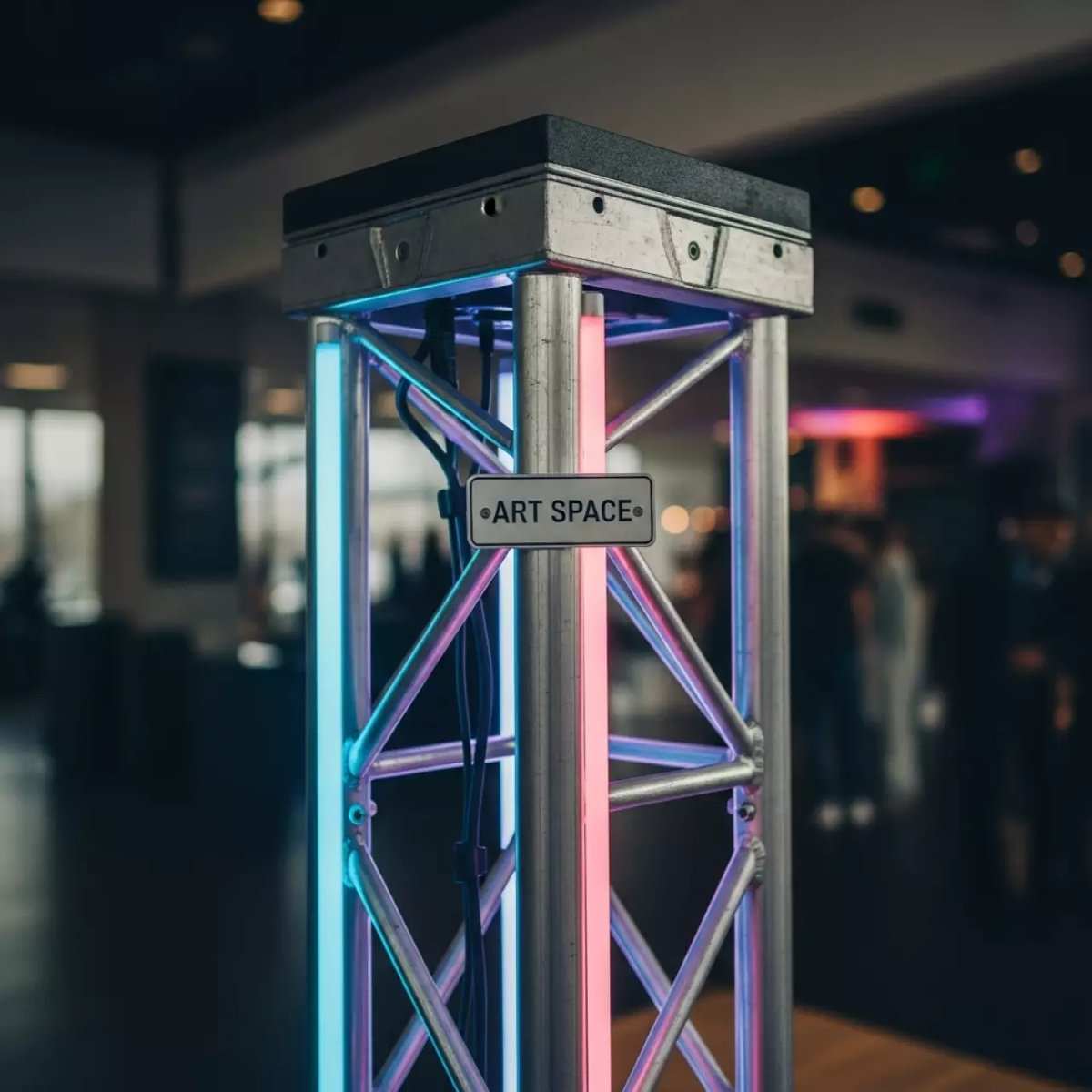 Аренда Светильник торшер световая конструкция фотозона в Novotel Resort — ART SPACE