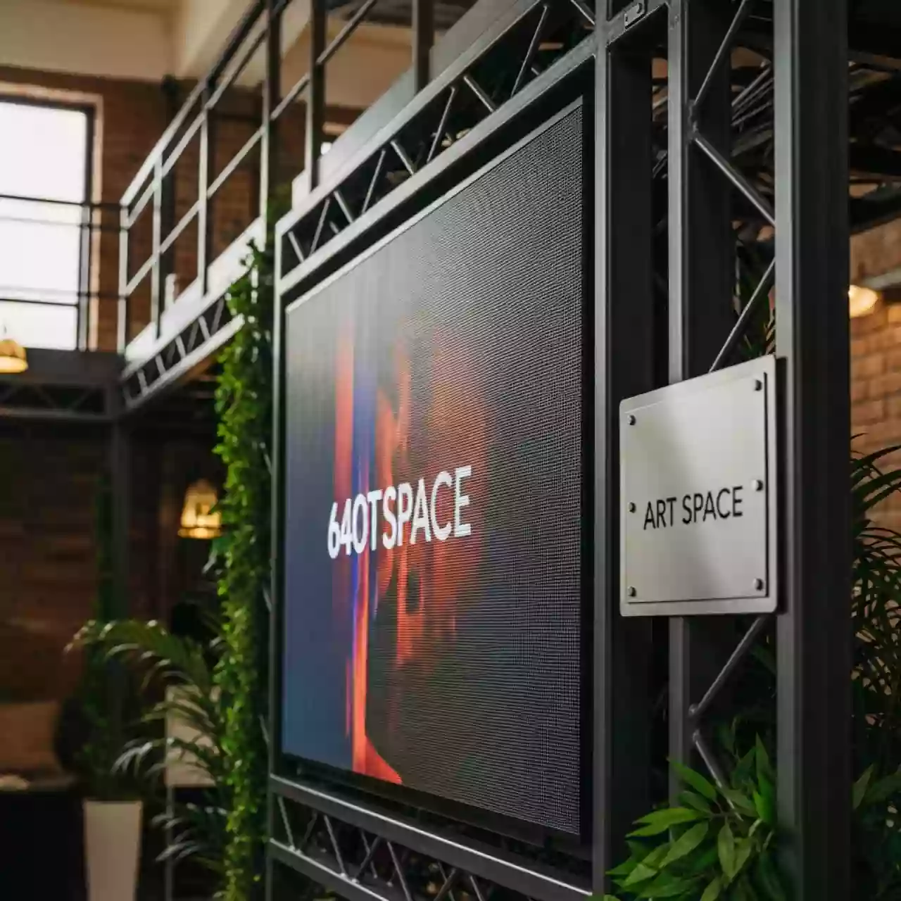 Аренда Светодиодный экран 640х640х74 мм в санатории «Октябрьский» — ART SPACE