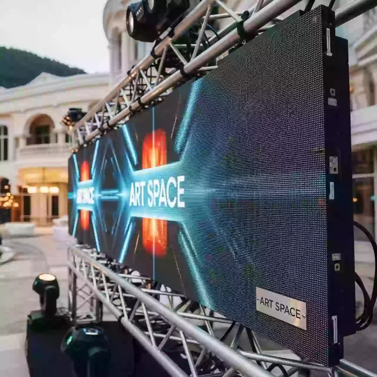 Аренда Светодиодный экран P3.9 3х2 м в Поляна 1389 Отель и Спа — ART SPACE