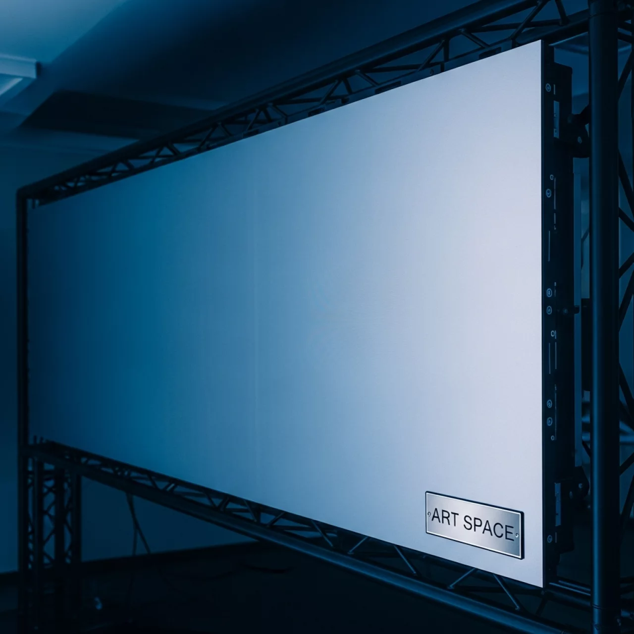 Аренда Светодиодный экран серии M plus 4х2,5 в Golden Tulip Rosa Khutor — ART SPACE