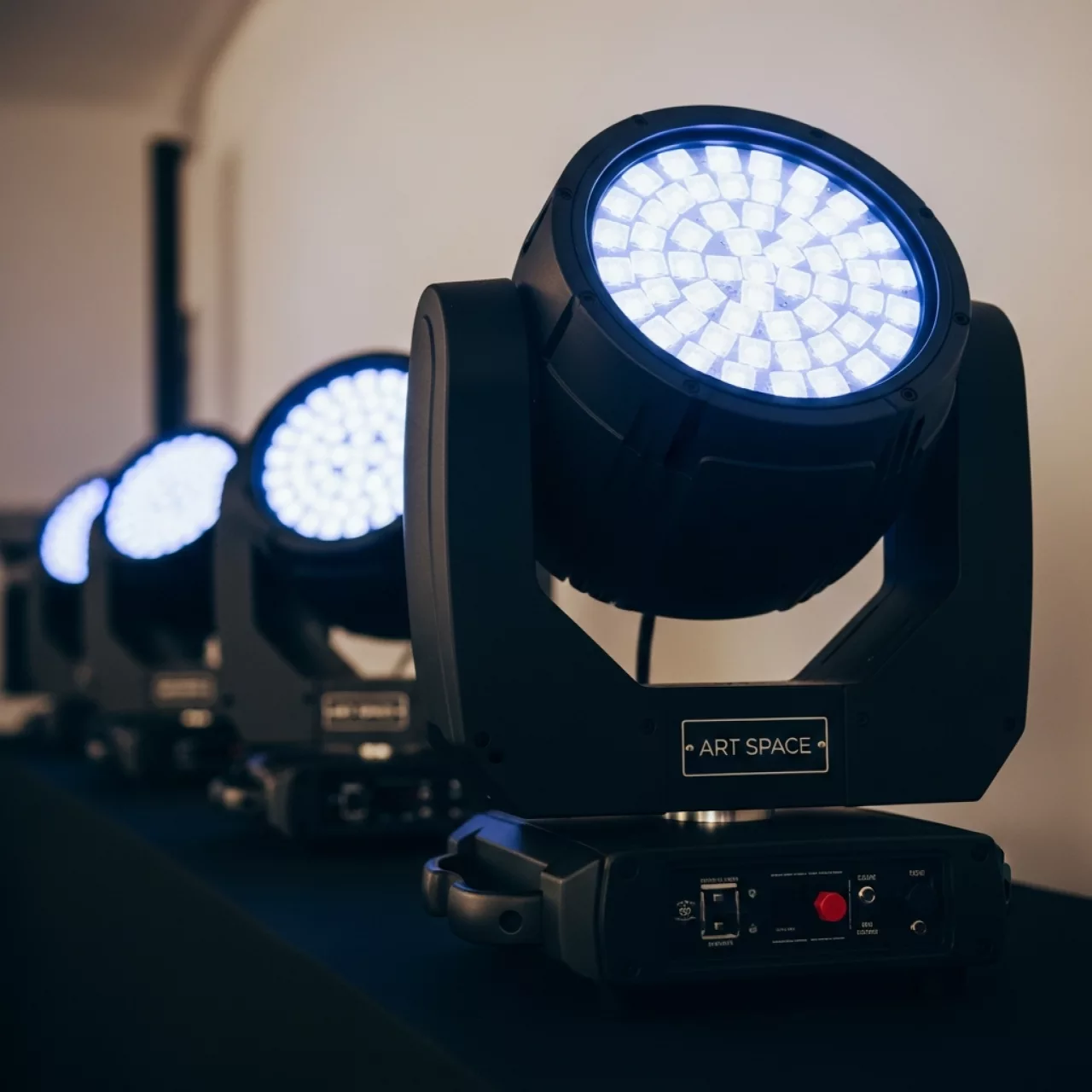 Аренда Светодиодный LED COB PAR в Сочи Парк Отеле — ART SPACE