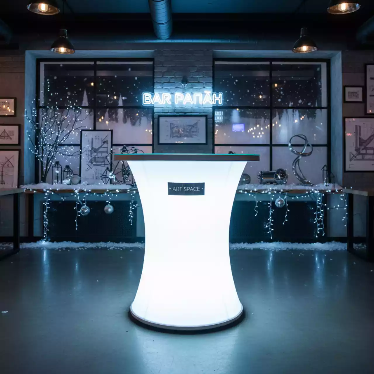 Аренда Светодиодный LED стол Cylindro 35 см White 12V в ресторане «Баран-Рапан» — ART SPACE