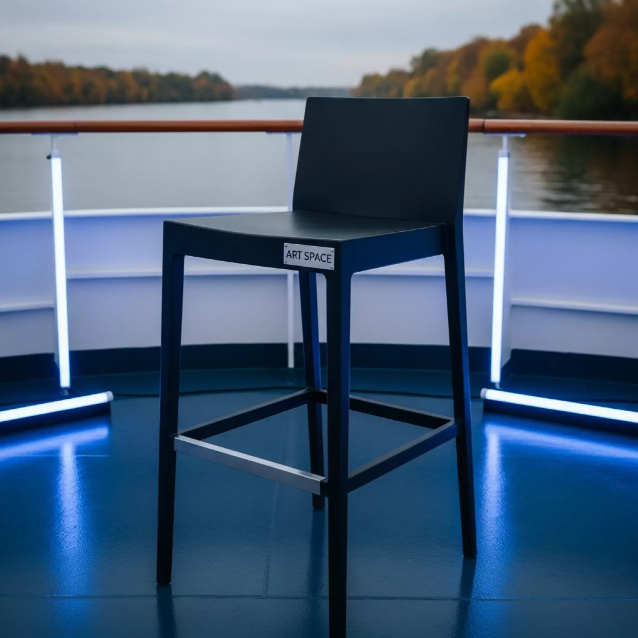 Аренда Табурет барный Loft черный на теплоходе «Дагомыс» — ART SPACE