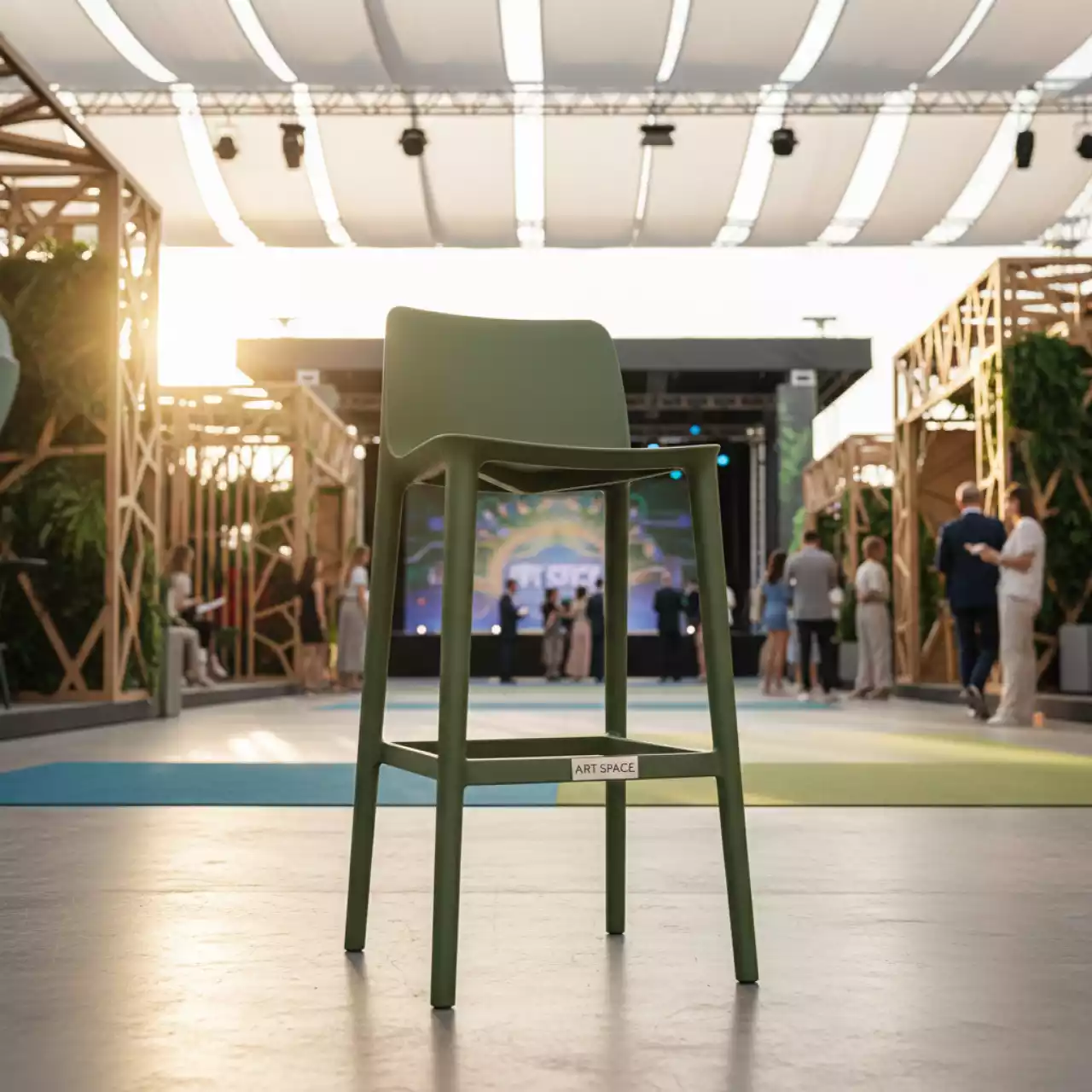 Аренда Табурет Flow RAL 7039 оливковый в санатории «Металлург» — ART SPACE