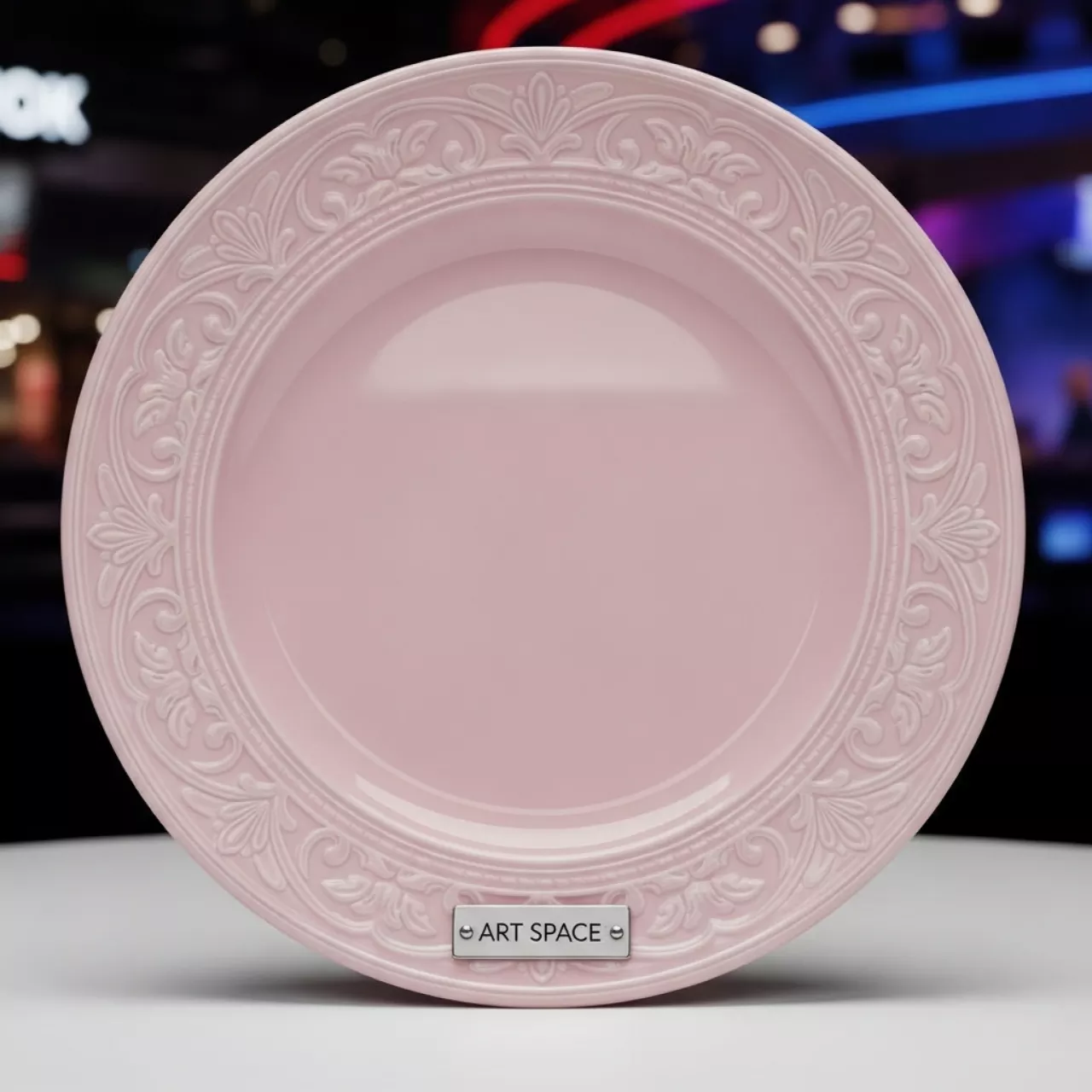 Аренда Тарелка десертная Tognana Vienna Charm розовая 220 мм в ресторане «Voda» — ART SPACE