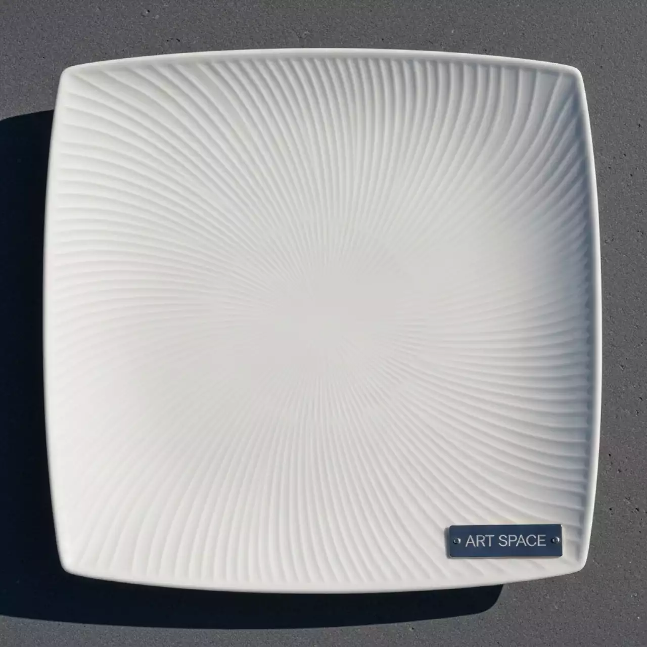 Аренда Тарелка квадратная 28х28 см Steelite Spyro в Skypark Sochi — ART SPACE