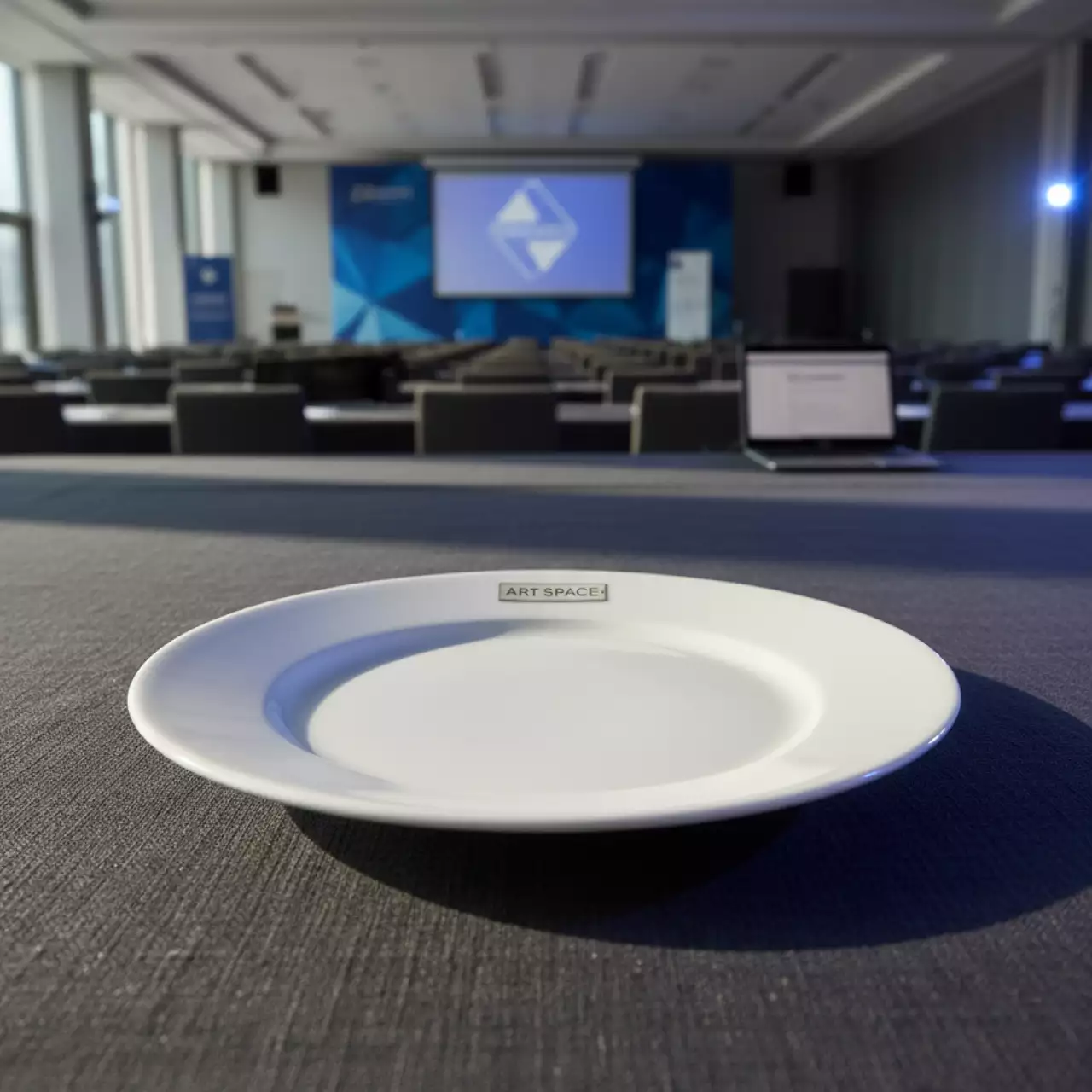 Аренда Тарелка Lubiana 15 см в Radisson Blu Resort & Congress Centre — ART SPACE