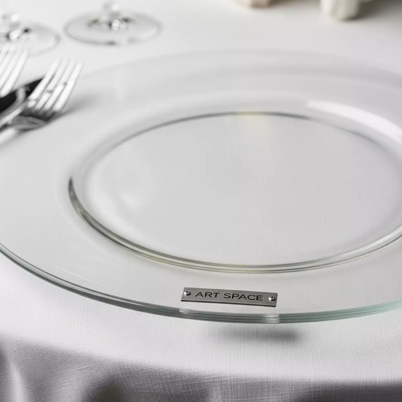 Аренда Тарелка подстановочная Кампиэлло стекло 32 см в комплексе Sea Galaxy — ART SPACE