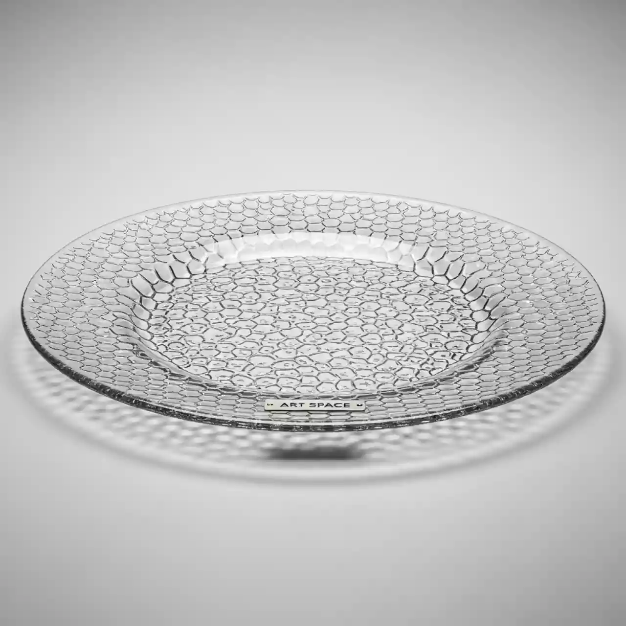 Аренда Тарелка подстановочная стеклянная Хани 32 см в Grand Karat Sochi — ART SPACE