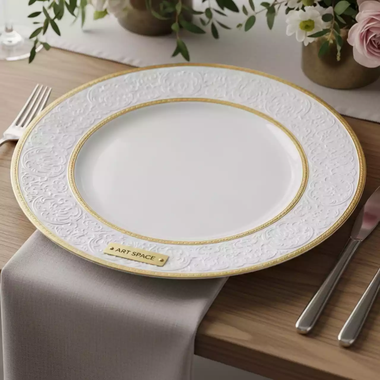 Аренда Тарелка Версаль золото в Courtyard by Marriott Sochi — ART SPACE