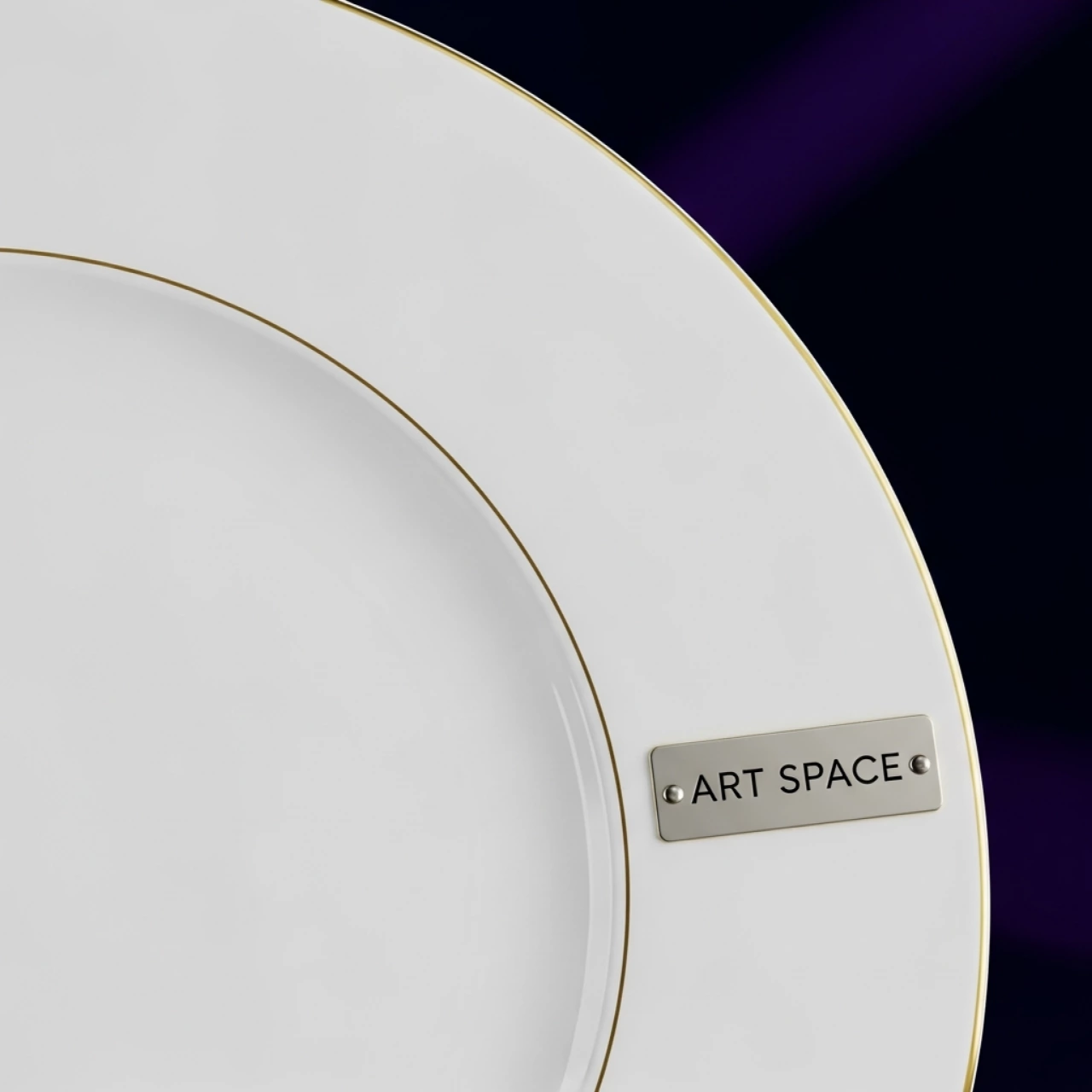 Аренда Тарелки подстановочной Беладонна белая с золотой каймой 25,5 см в Novotel Resort — ART SPACE