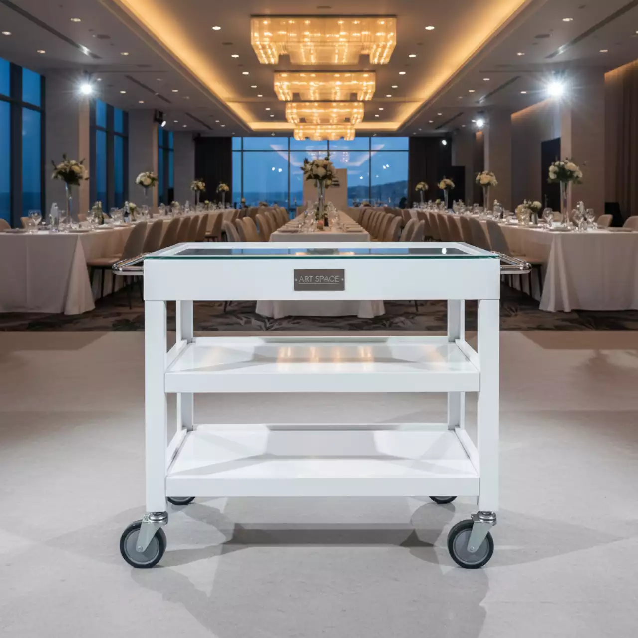 Аренда Тележка для торта белая в Imeretinskiy Hotel — ART SPACE