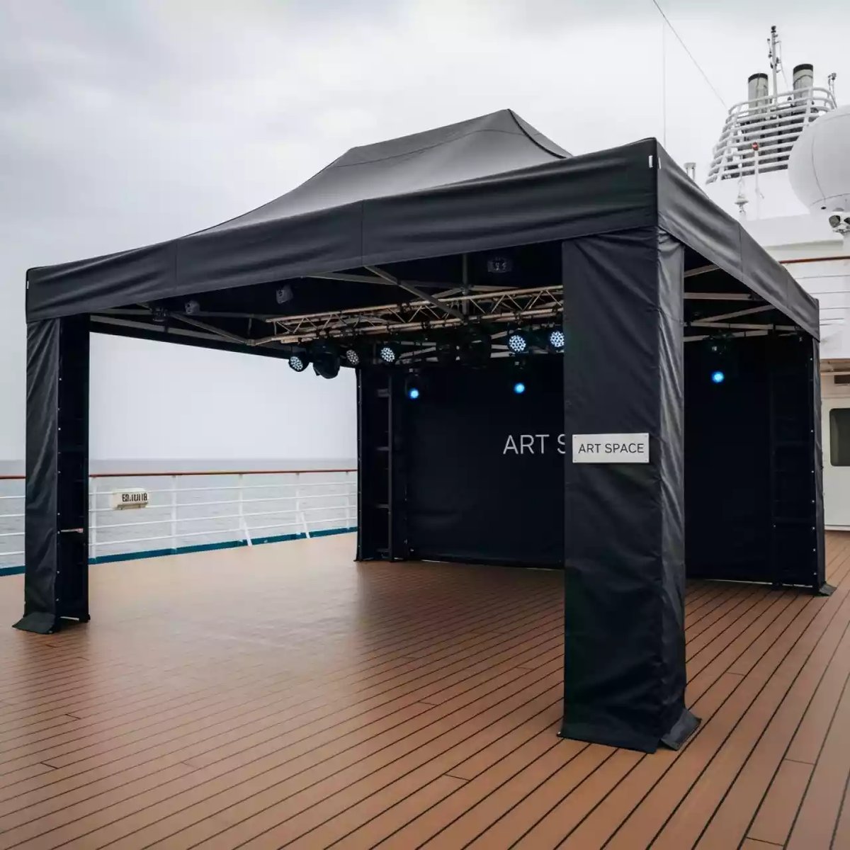 Аренда Тент быстровозводимый чёрный 4х8 на теплоходе «Дагомыс» — ART SPACE