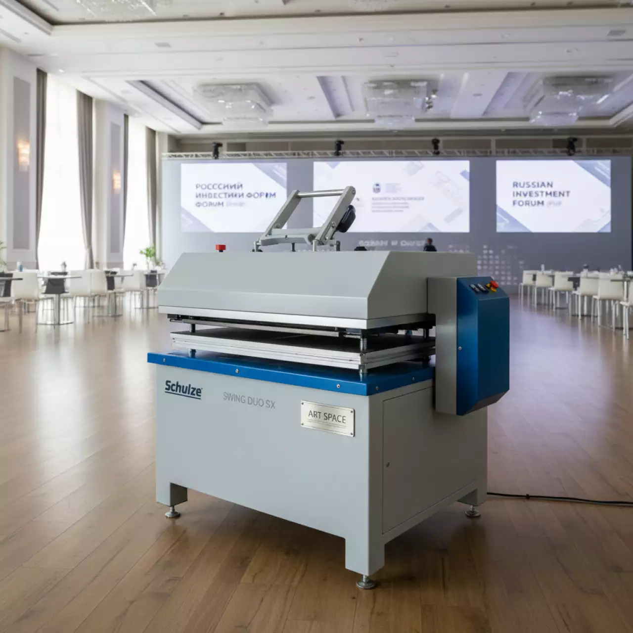 Аренда Термопресс плоский Schulze SWING DUO SX PNEU в банкетном зале «Дельфин» — ART SPACE