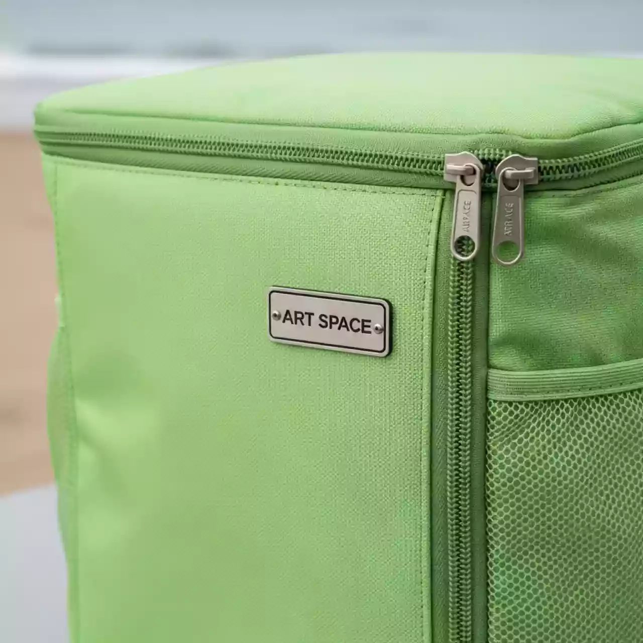 Аренда Термосумка салатовая Green Glade 600D полиэстер 20 л на пляже «Маяк» — ART SPACE