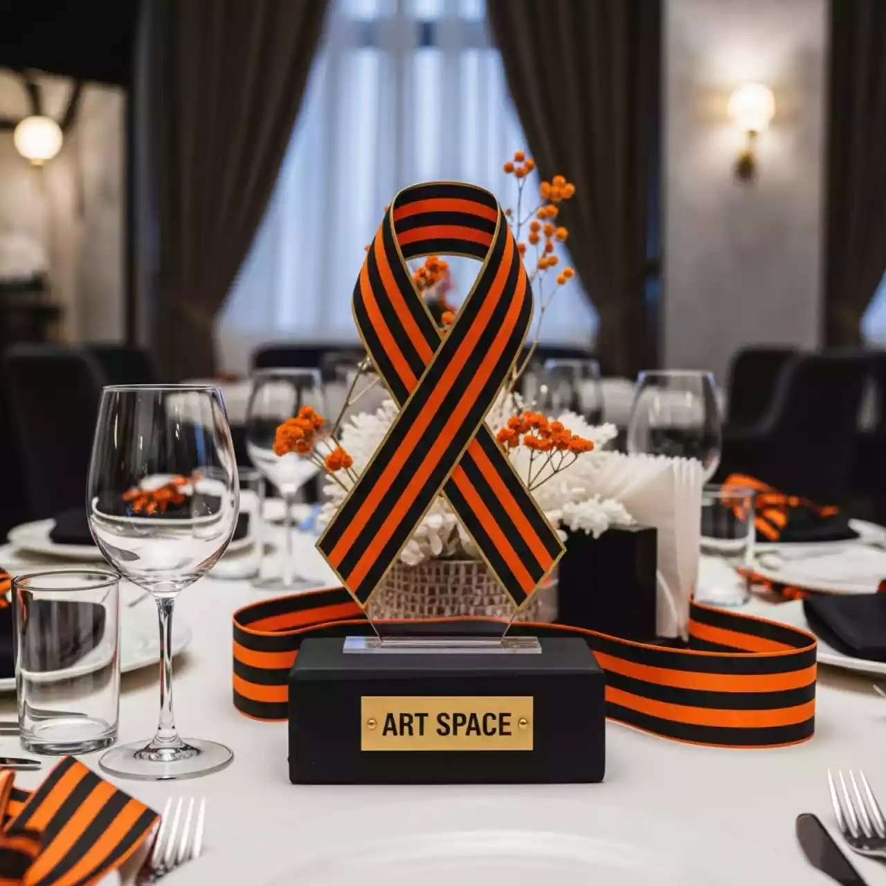 Аренда Тимбилдинг Георгиевская лента в ресторане «Магеллан» — ART SPACE