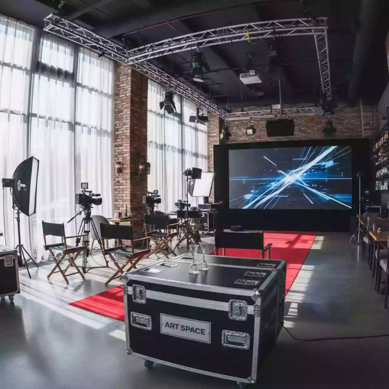 Аренда Тимбилдинг кино в ресторане «Высота 5642» — ART SPACE