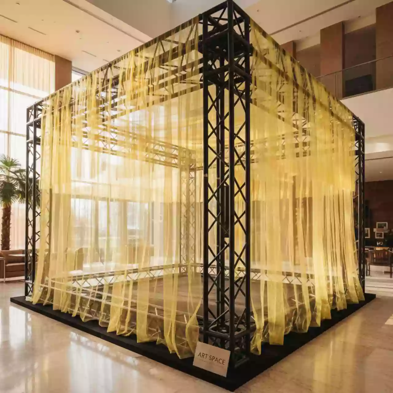 Аренда Ткань фатин желтая 1 м в отеле Radisson Lazurnaya — ART SPACE