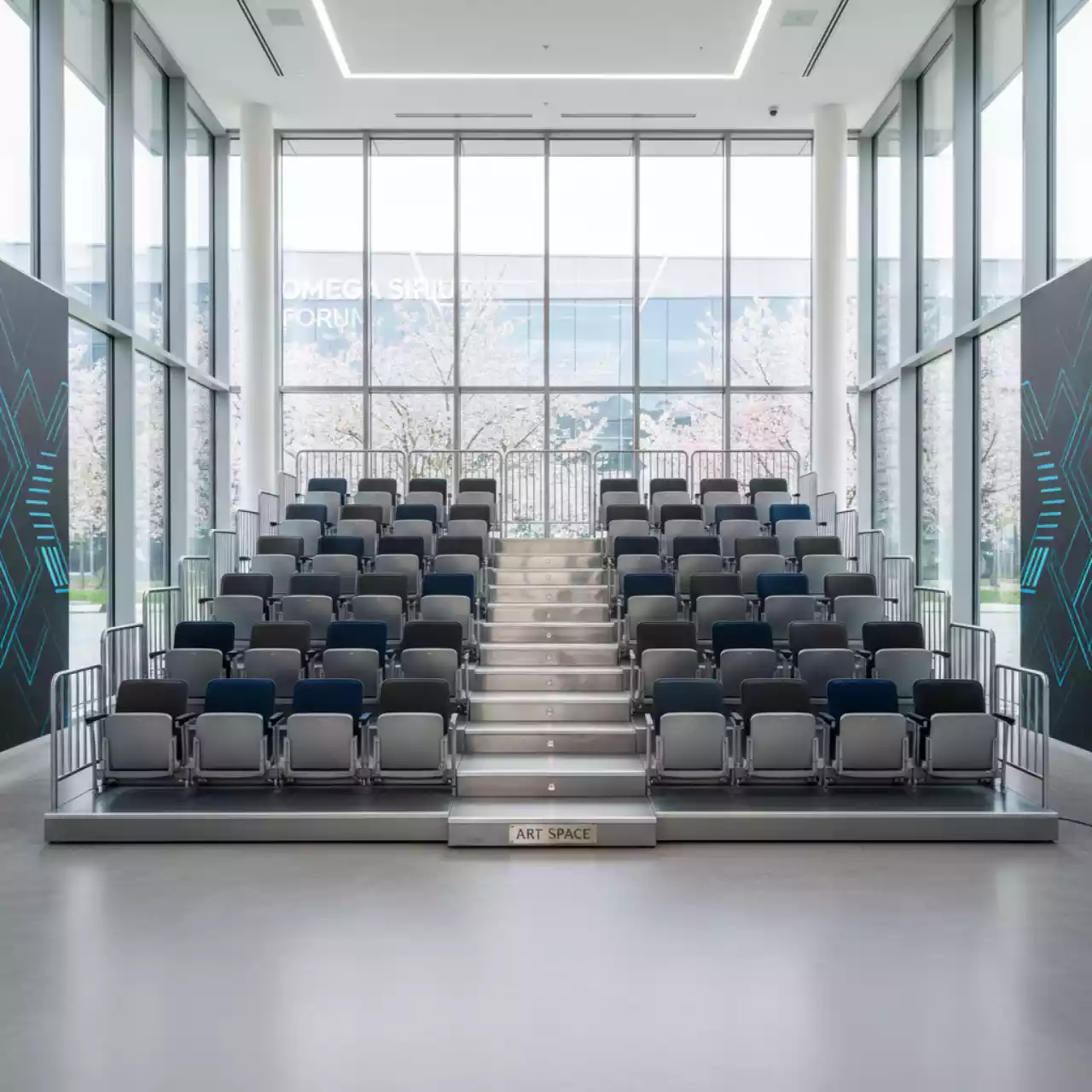 Аренда Трибуна на 25 мест в Omega Sirius — ART SPACE