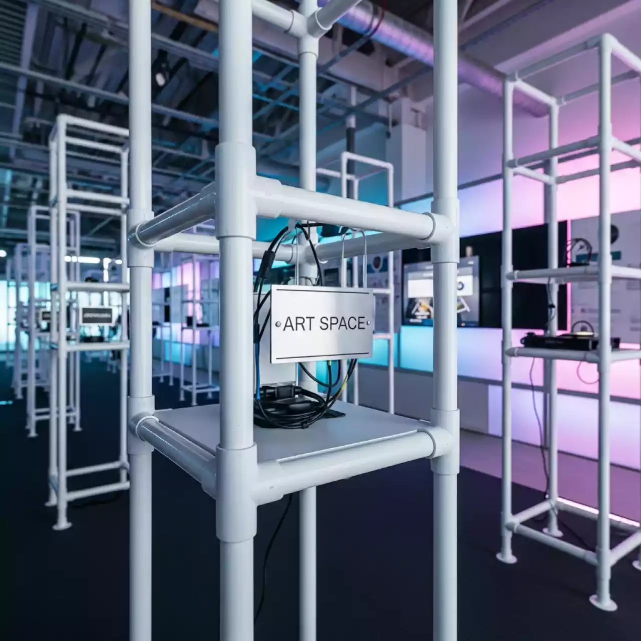 Аренда Труба полипропиленовая армированная стекловолокном PN25 РВК D 40х5,5 мм 2 м в ледовом дворце «Роза Хутор» — ART SPACE