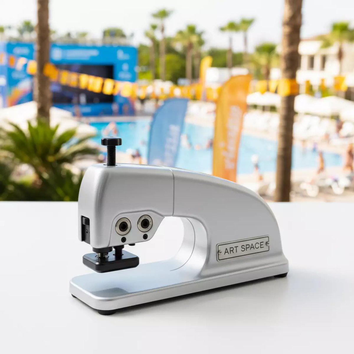 Аренда Тул для перфорации Paperfox KB 32 в отеле Radisson Lazurnaya — ART SPACE