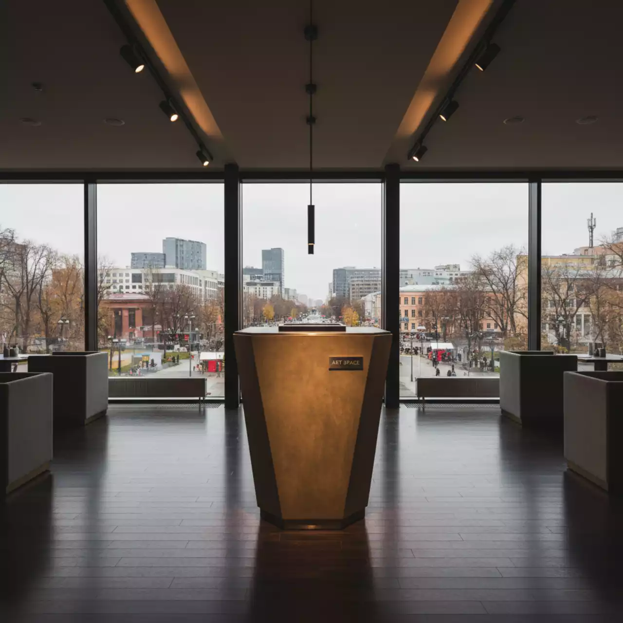 Аренда Тумбы Flumen в ресторане «Магадан» — ART SPACE