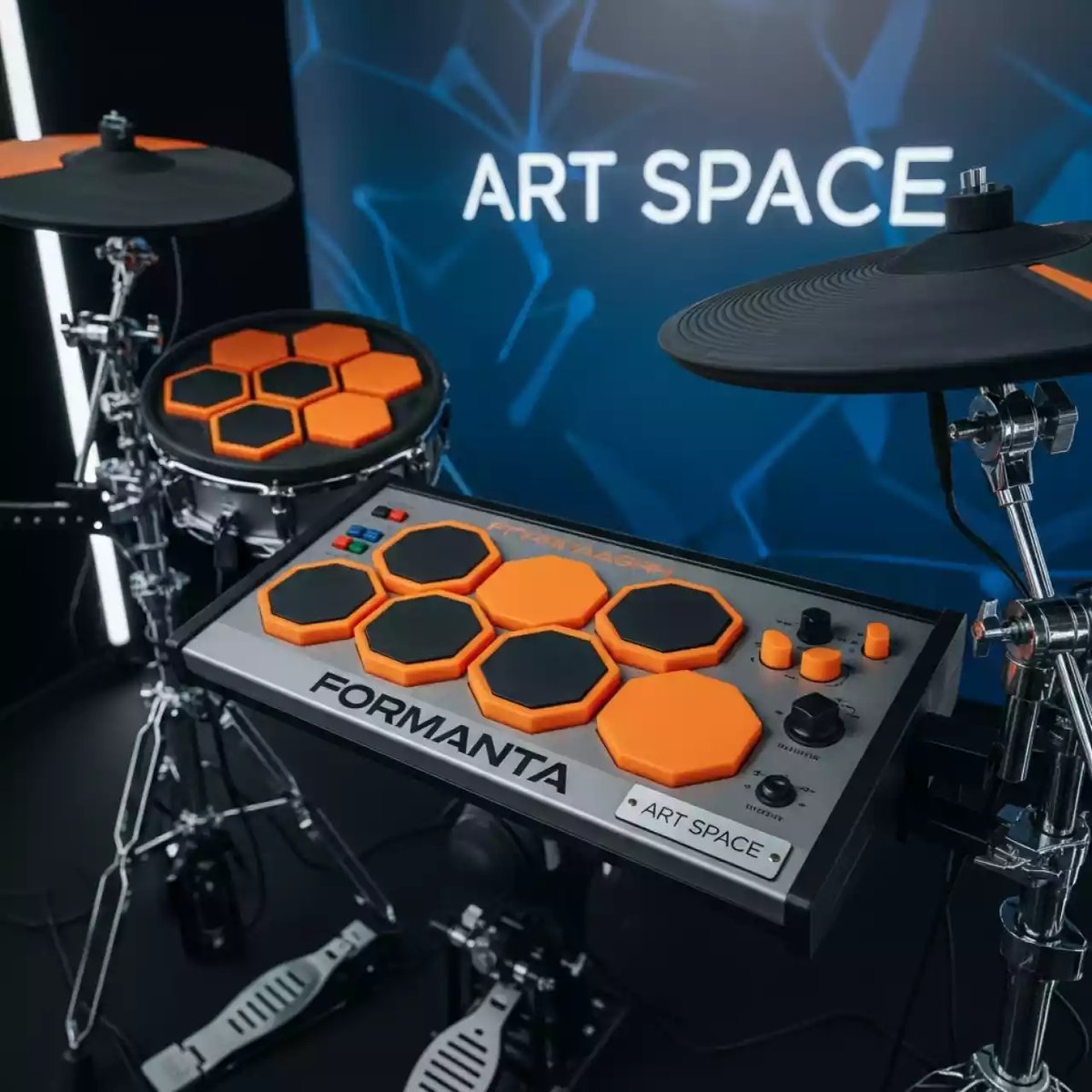 Аренда Ударная установка электронная Форманта ретро барабаны в Зимнем театре — ART SPACE