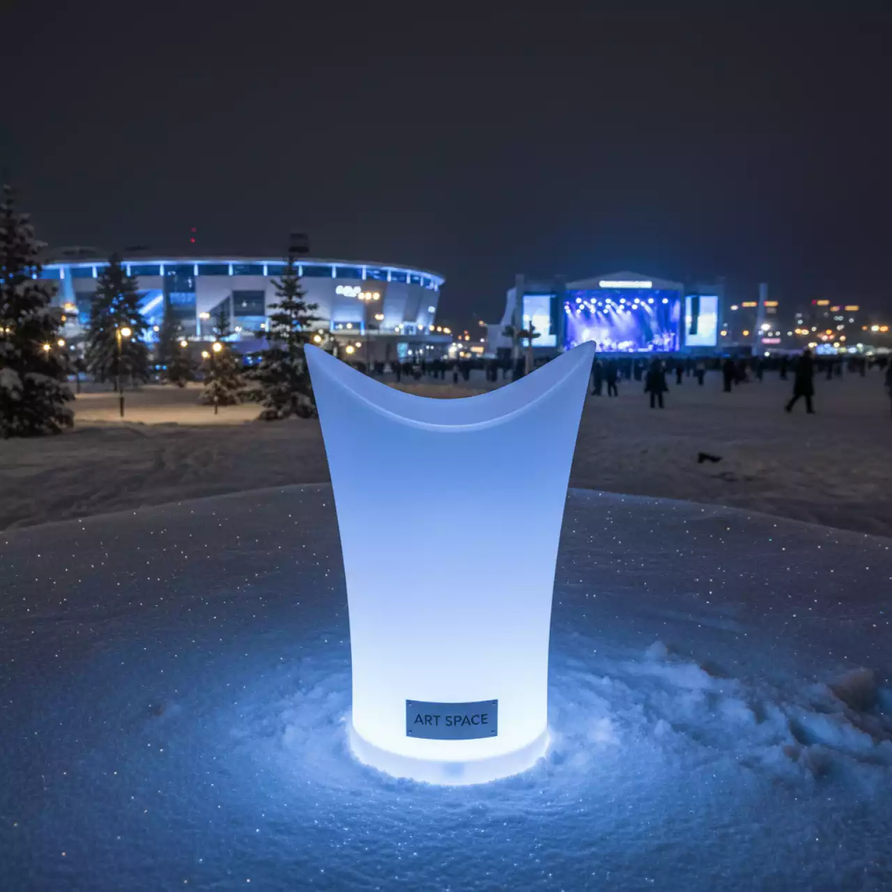 Аренда Ведро для шампанского с LED подсветкой высота 75 см в ледовой арене «Шайба» — ART SPACE