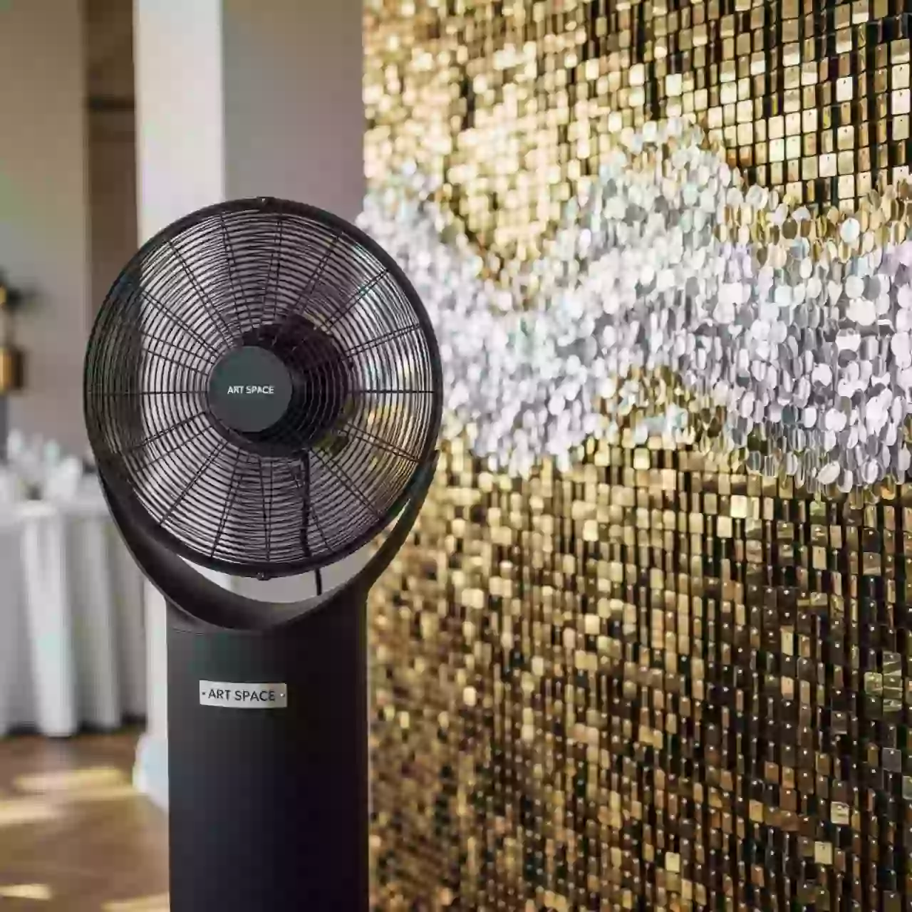 Аренда Вентилятор напольный для пайеток в ресторане «Высота 5642» — ART SPACE