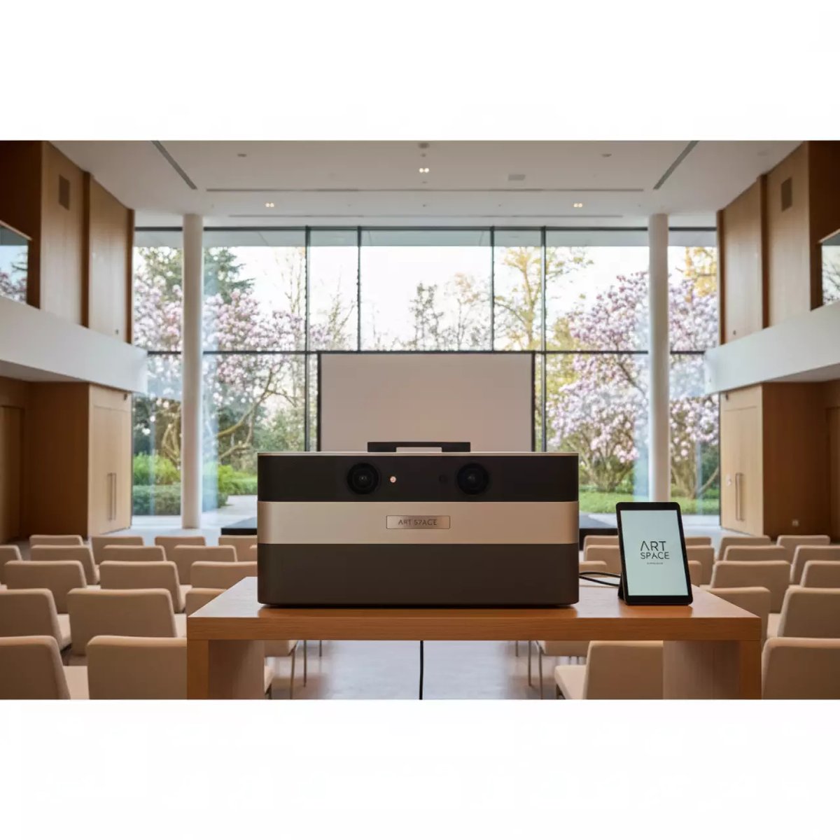 Аренда Видеоконференц система Yealink MeetingEye 600 M600 0012 в Swissôtel Resort Sochi Kamelia — ART SPACE