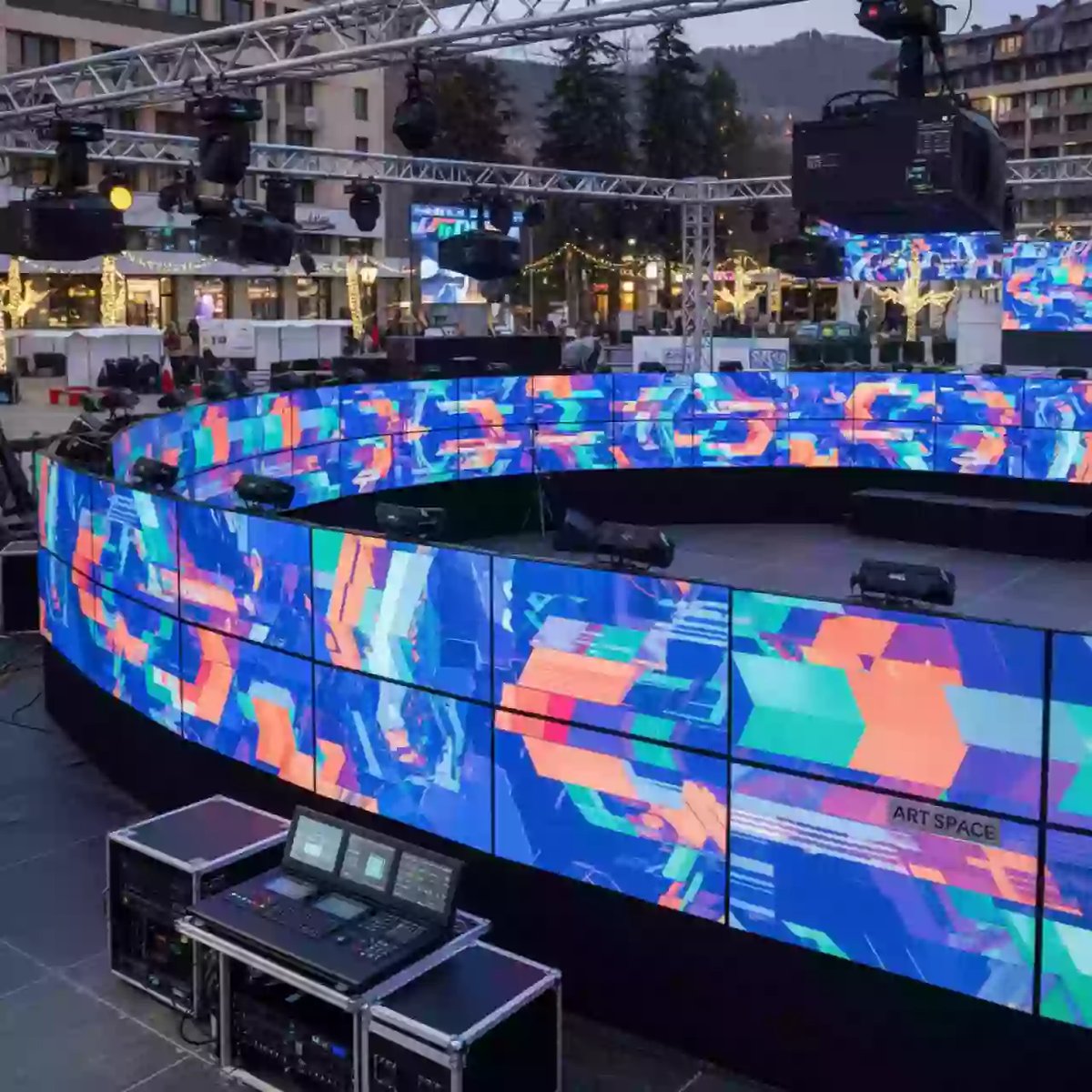 Аренда Видеосистемы Мультиэхо в Radisson Hotel Rosa Khutor — ART SPACE