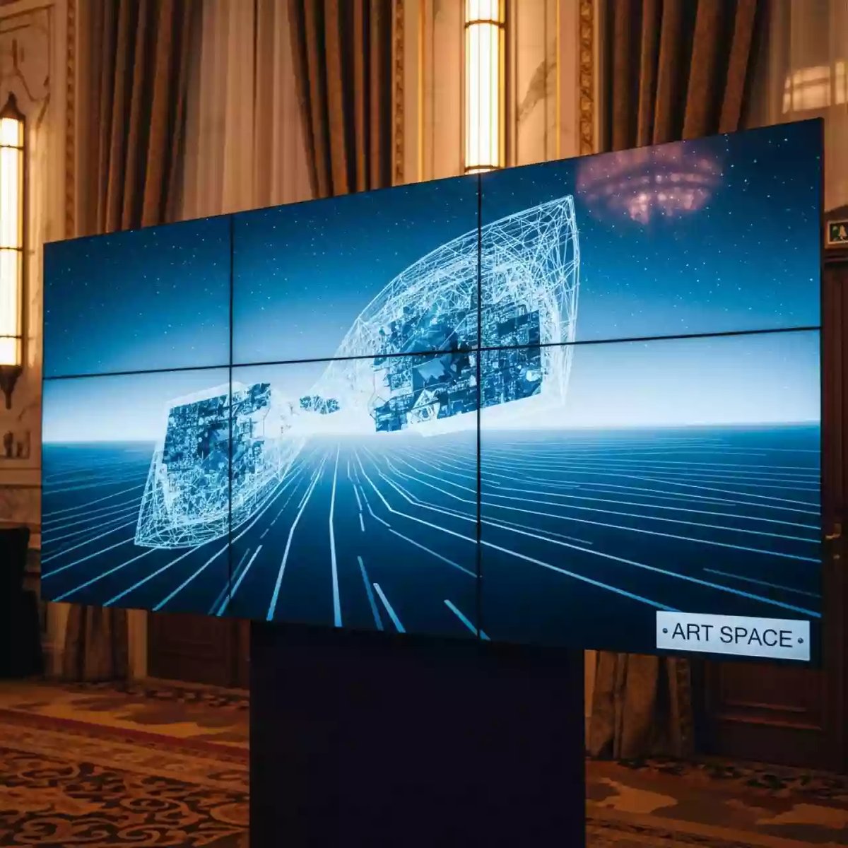 Аренда Видеостена CleverMic DP W46 3,5 500 3х3 138 в Panorama by Mercure — ART SPACE