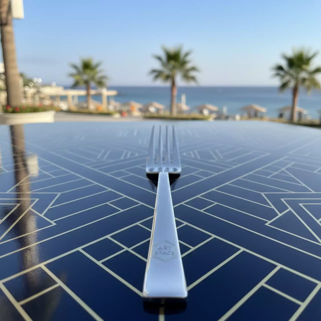Аренда Вилка столовая Kult Luxstahl 210 мм в пляжном клубе Del Mar — ART SPACE