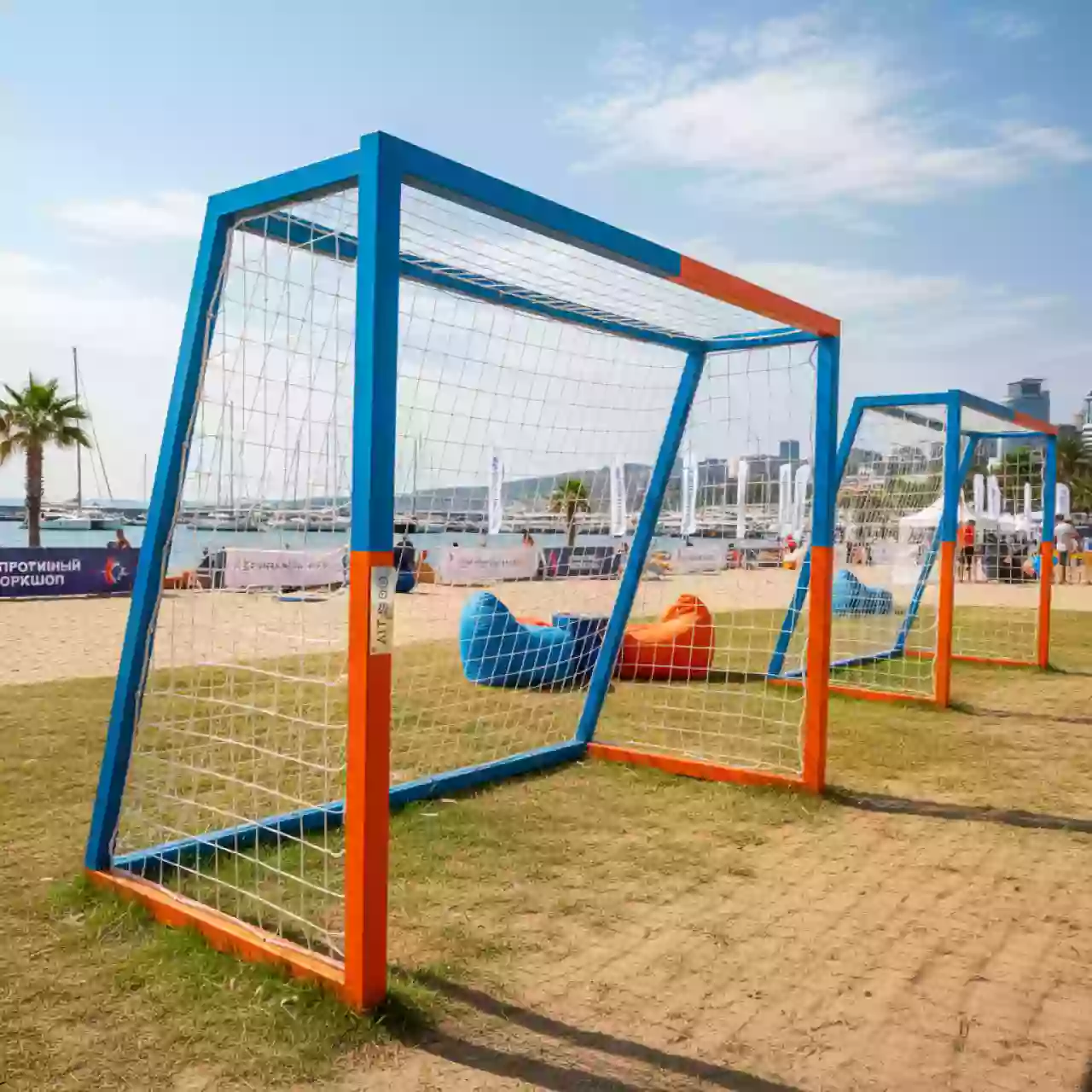 Аренда Ворот футбольных средних на парусной регате (Сочи) — ART SPACE