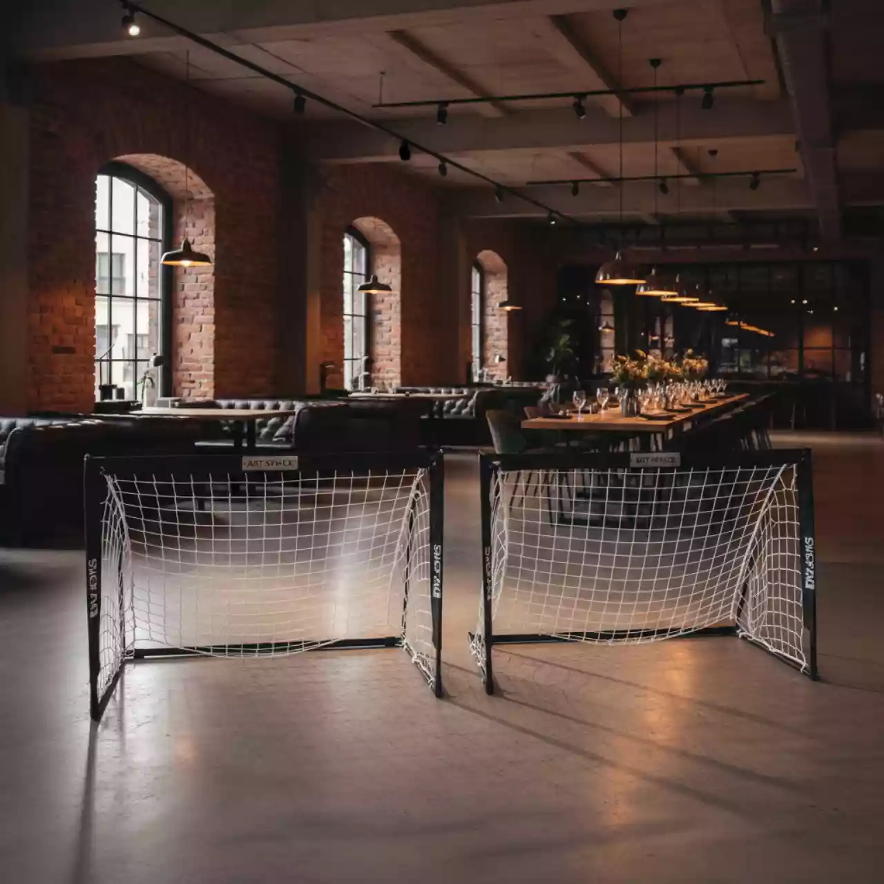 Аренда Ворота футбольные точный гол в ресторане «Магеллан» — ART SPACE