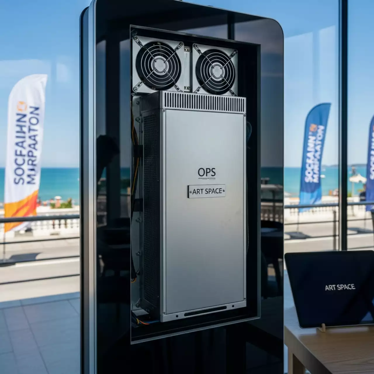 Аренда Вычислительный блок Компьютер OPS Geckotouch PC82RA S в ресторане «Паруса» — ART SPACE