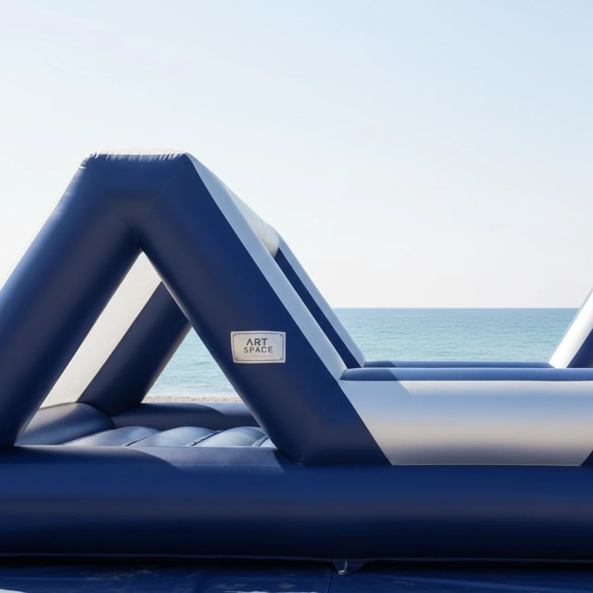 Аренда Вышибалы футбольные на пляже «Маяк» — ART SPACE