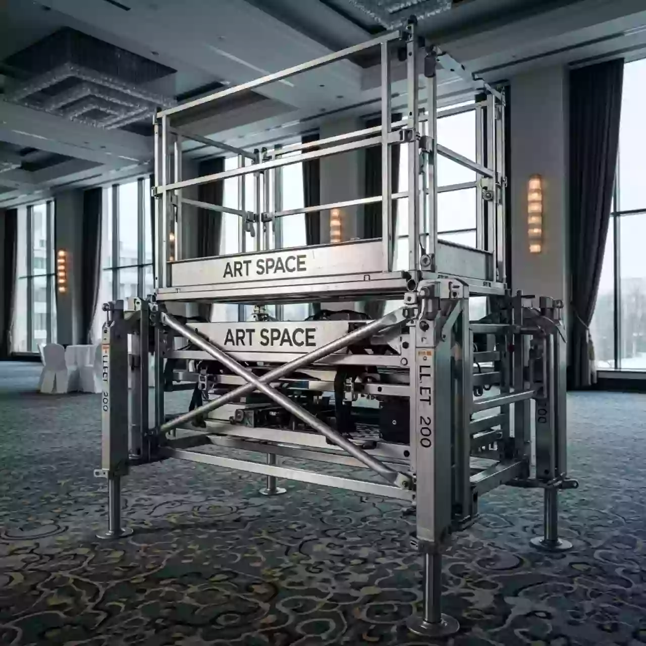 Аренда Вышки туры передвижные УЛТ 200 площадка 2х2 м в отеле «Богатырь» — ART SPACE