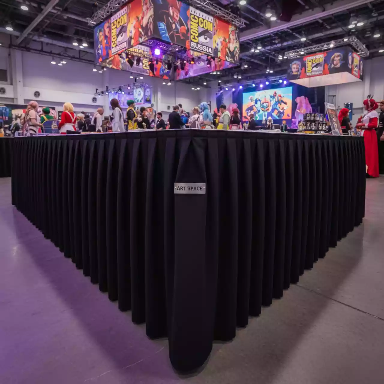 Аренда Юбка фуршетная черная 5,8 м банкетный зал «Дельфин» — ART SPACE