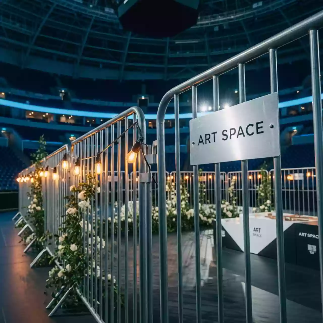 Аренда Заборы заграждения мобильные переносные Heras в ледовом дворце «Большой» — ART SPACE